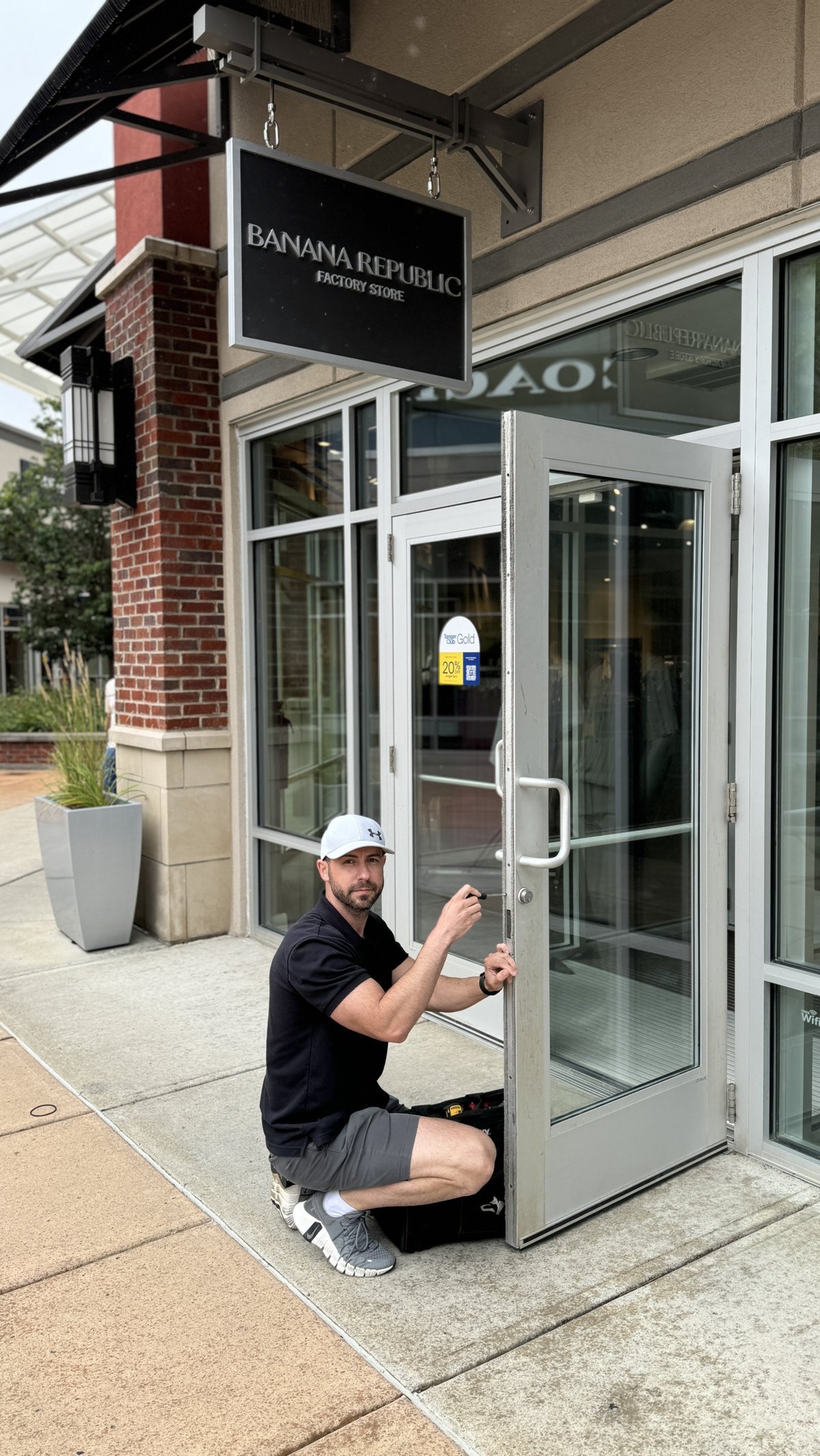 Owner of Locksmith Powell Ohio on the job — locally owned and operated mobile locksmith serving Powell Ohio and Delaware County